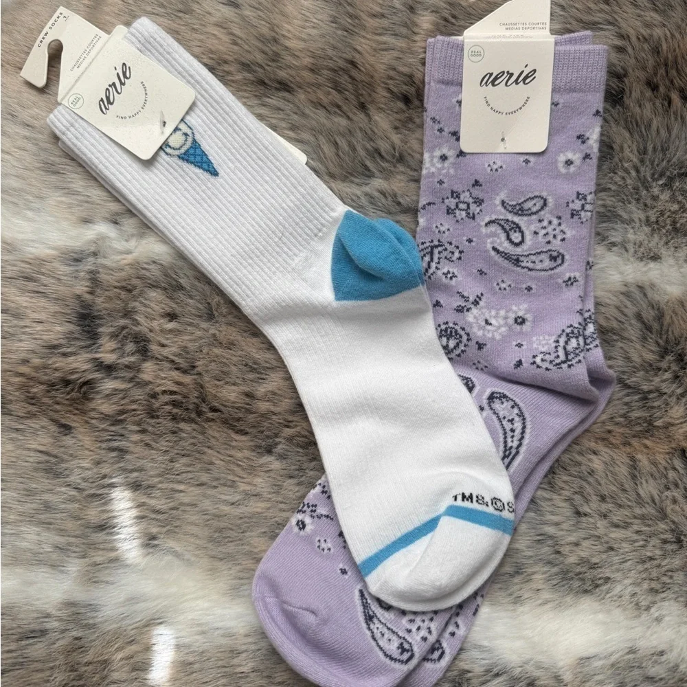 NWT Aerie White and Lavender Women’s Socks Duo